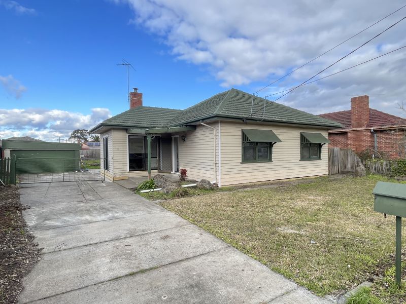 15 Newton Crescent, Lalor