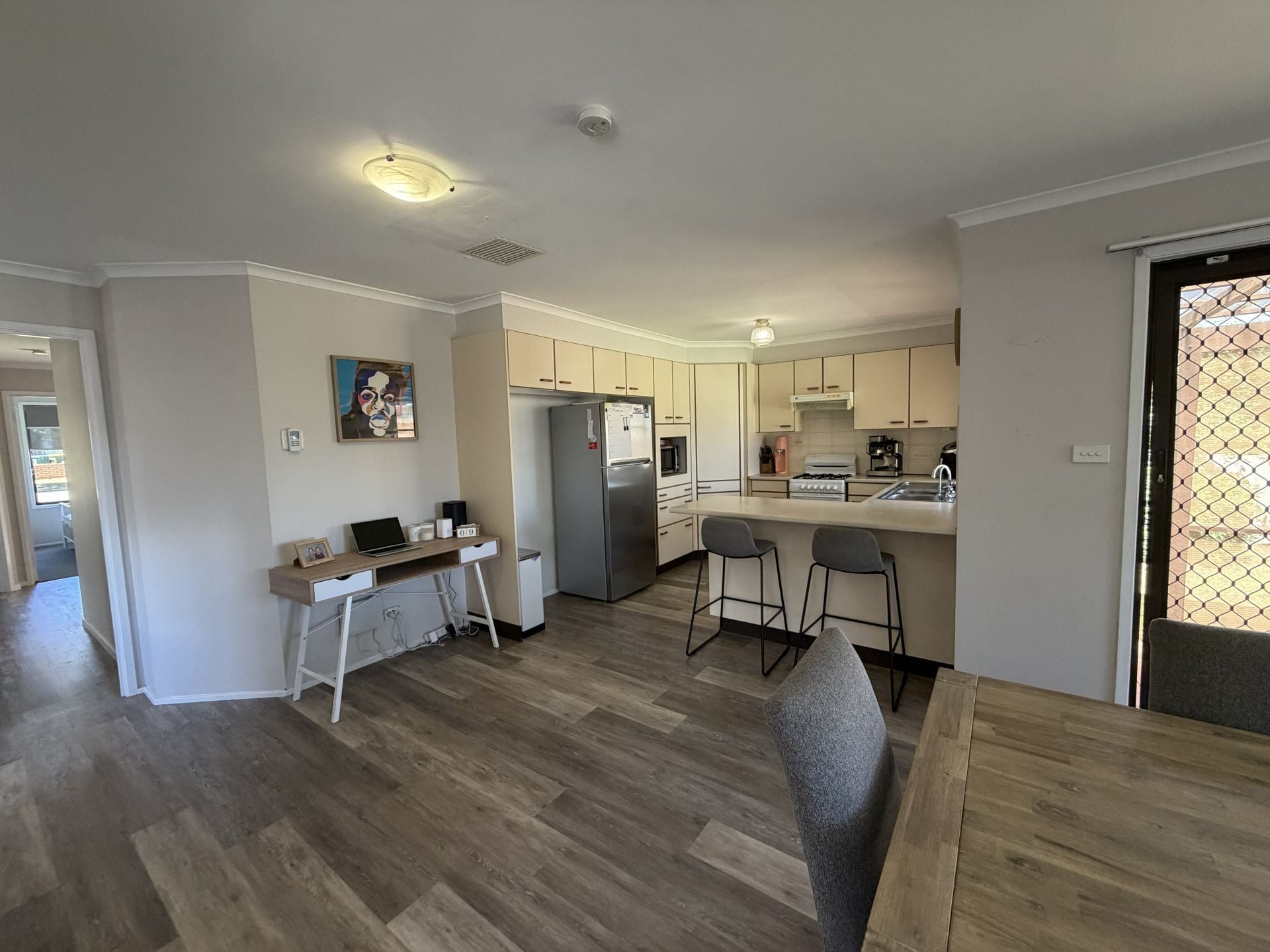 16 Lawson Street, Parkes NSW, Parkes - Thumbnail 5