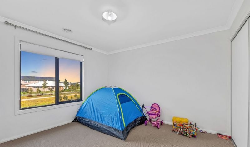 5 Cobungra Grove, Wollert