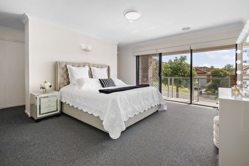 35 Elysee Avenue, South Morang