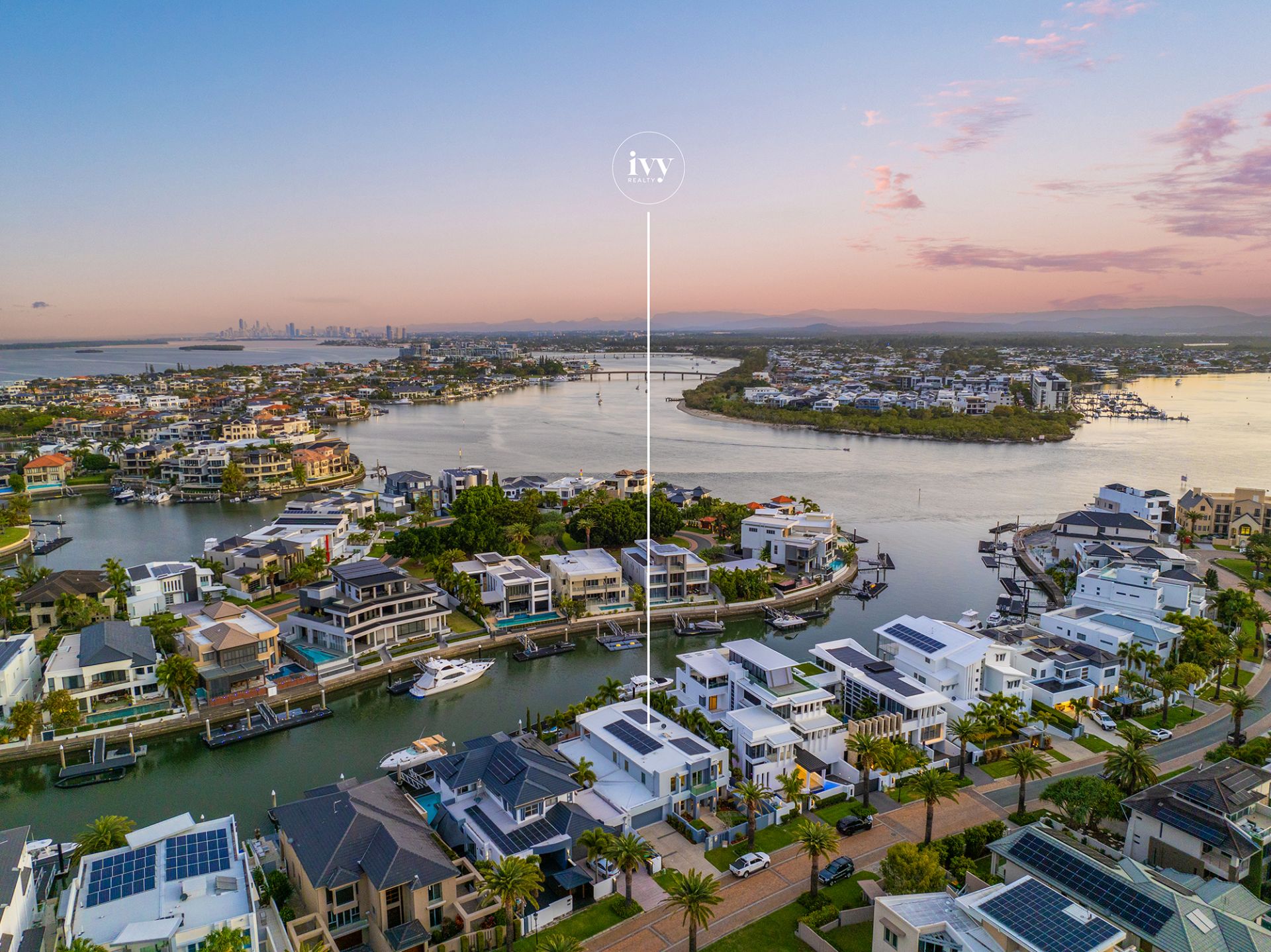 26 Knightsbridge Parade West, Sovereign Islands QLD 4216, Sovereign Islands - Thumbnail 2