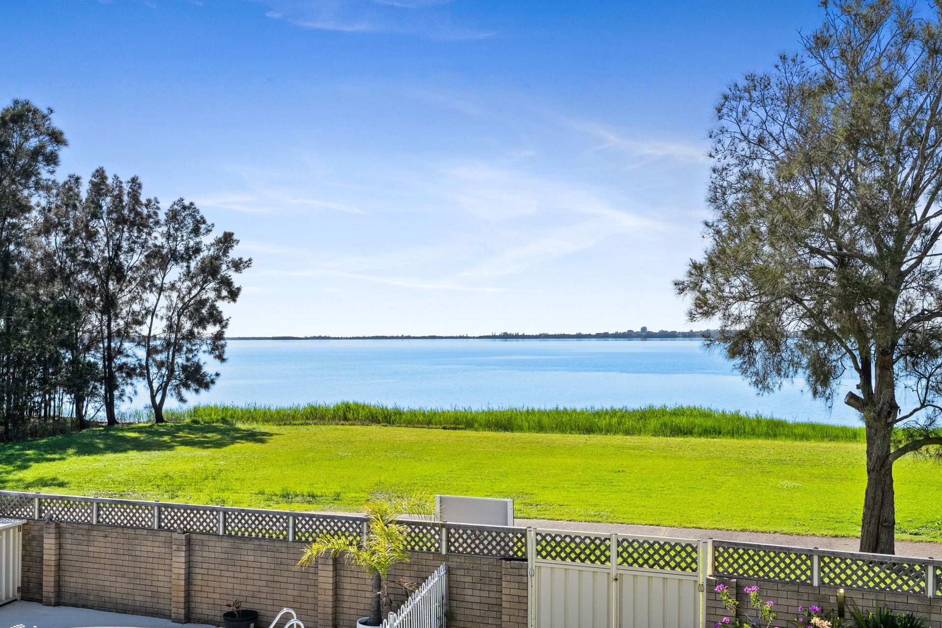 283 Lakedge Avenue, Berkeley Vale, Berkeley Vale - Thumbnail 5