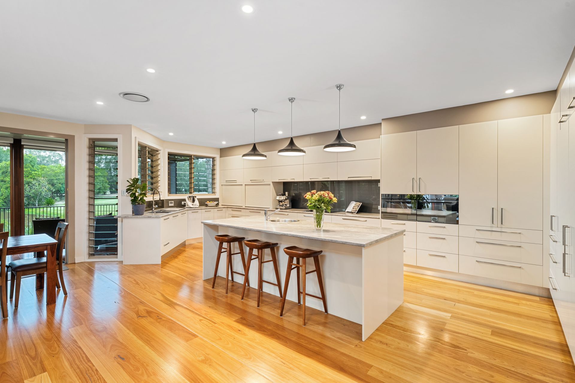2 Emerald Waters Avenue, Wyong, Wyong - Thumbnail 5