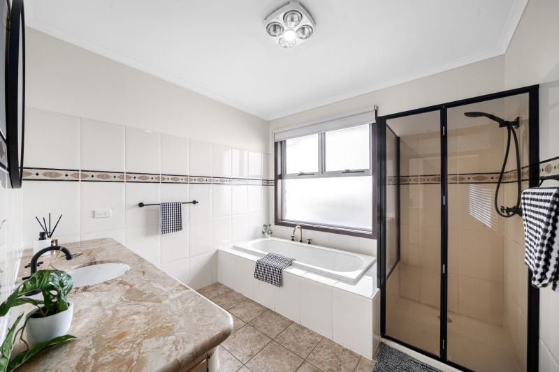 1 Mount View Road, Thomastown