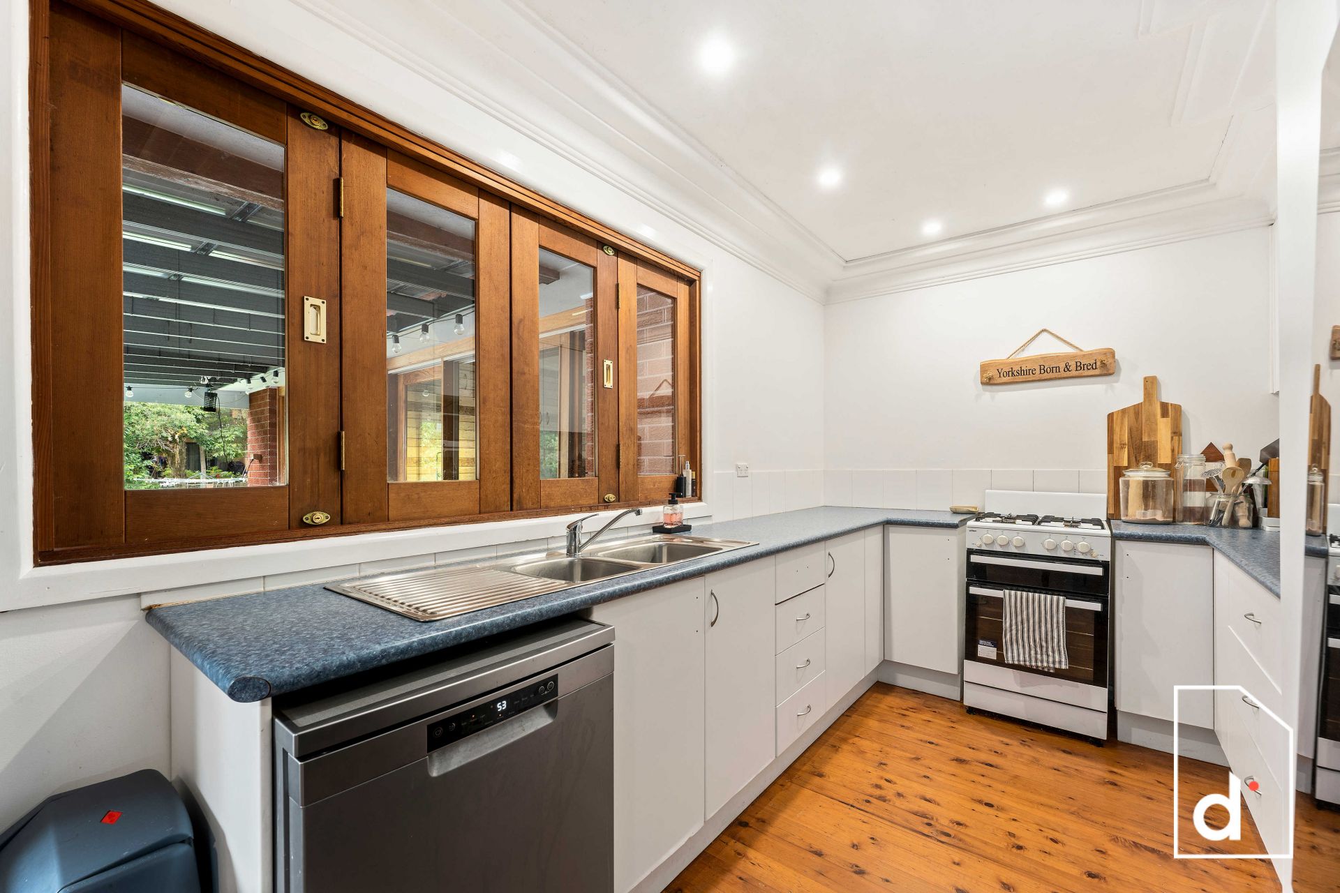 33 Coxs Avenue, Corrimal NSW
