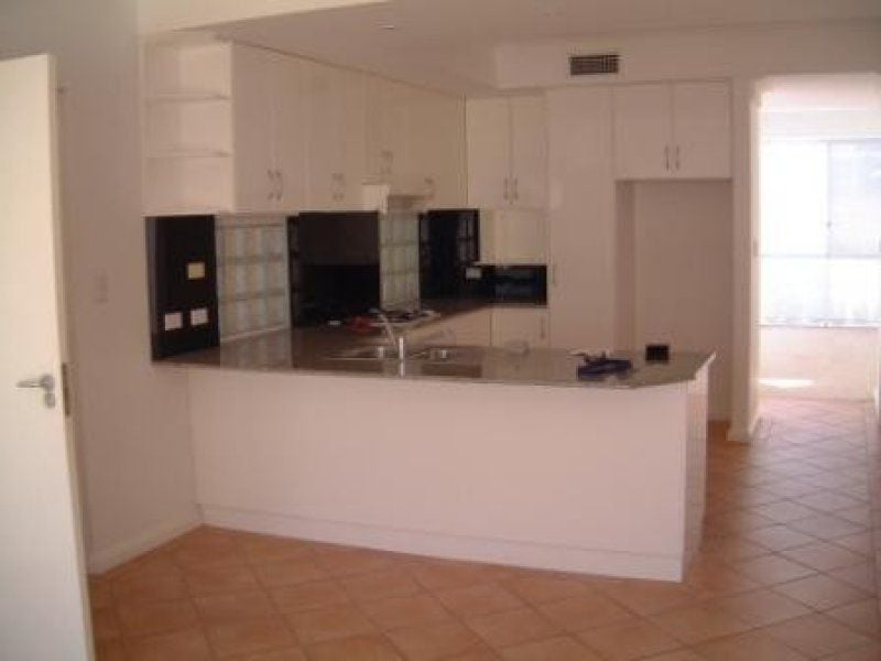 1/15 Edison Street GLENELG NORTH SA, Glenelg North - Thumbnail 2