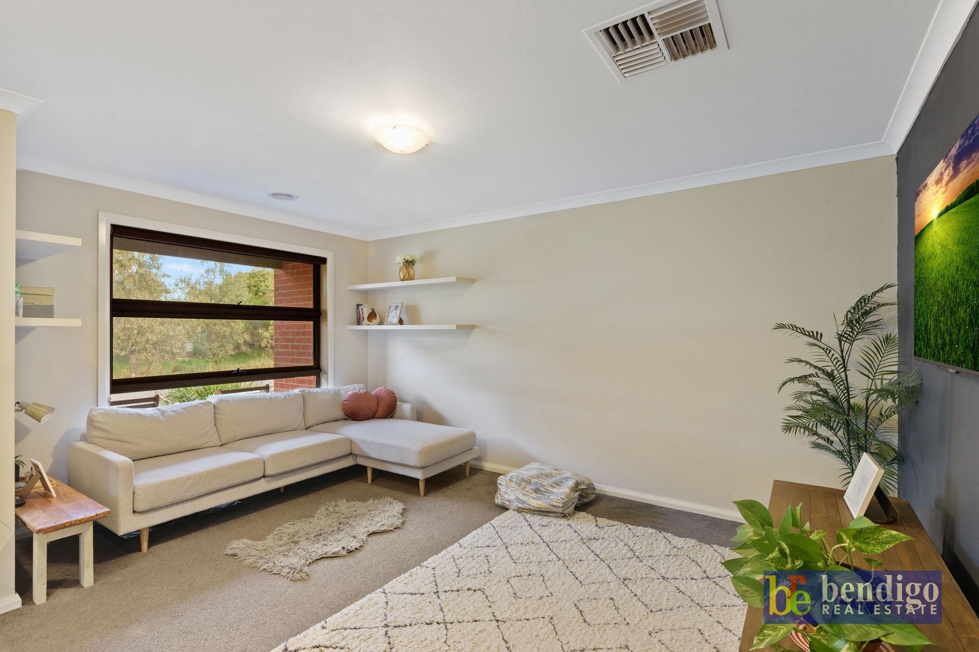 15 Grantham Terrace Kangaroo Flat VIC, Flat - Thumbnail 2