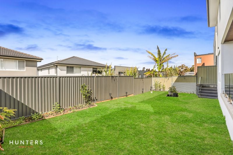 72 Tilbury Avenue, Stanhope Gardens