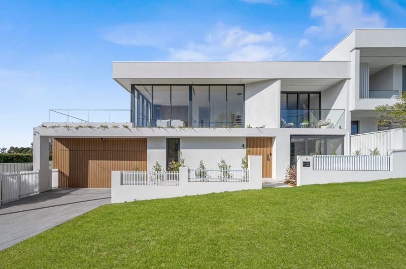 8 Locksley Street CRONULLA 2230