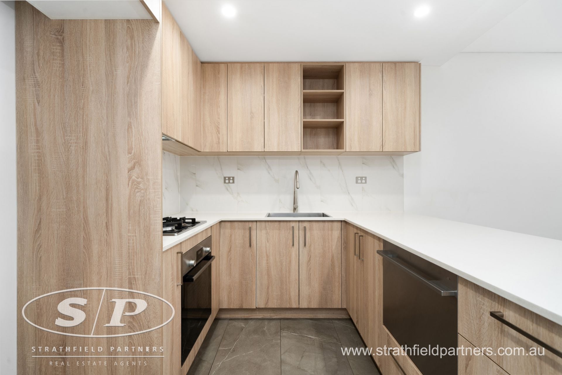 14/15B Mary Street Auburn NSW, Auburn - Thumbnail 2