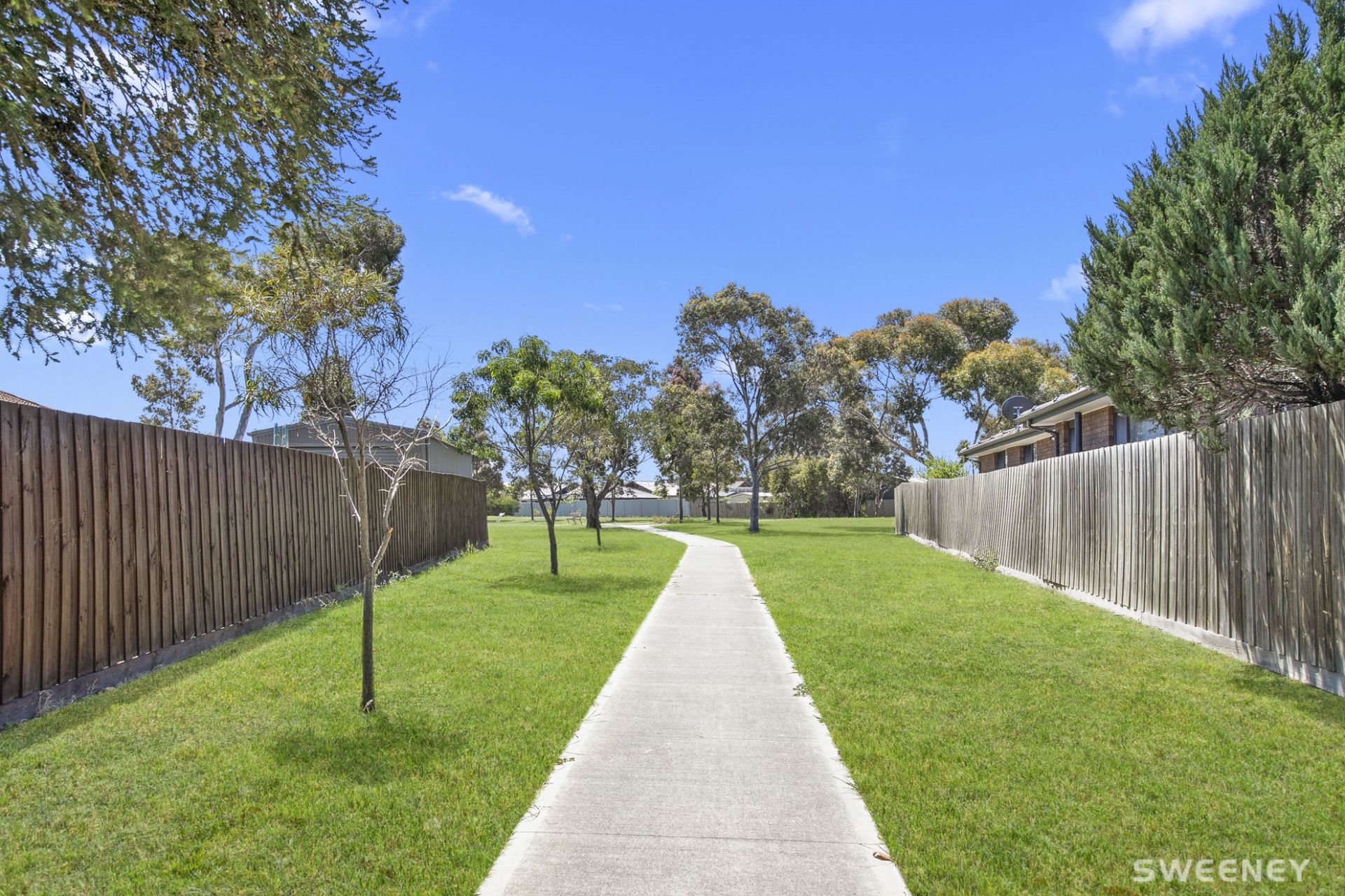 4 Investigator Grove, Altona Meadows - Thumbnail 5