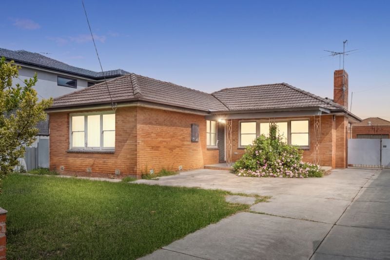 7 Plane Street, Thomastown