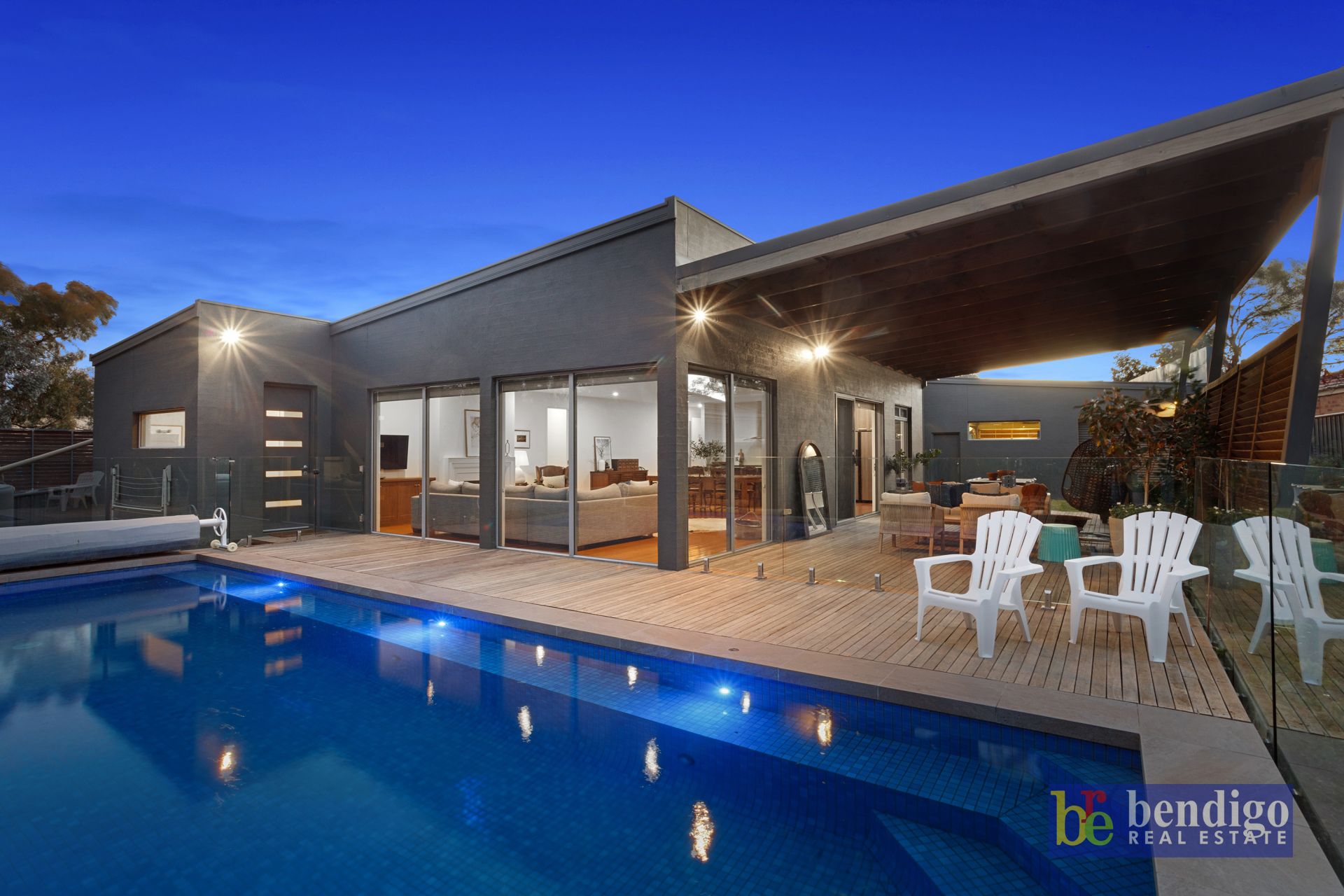 27 Elwood Drive Strathdale VIC, Strathdale - Thumbnail 2
