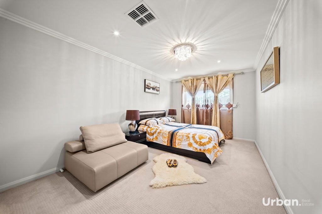 Harrington Park 10 Cape Banks Drive