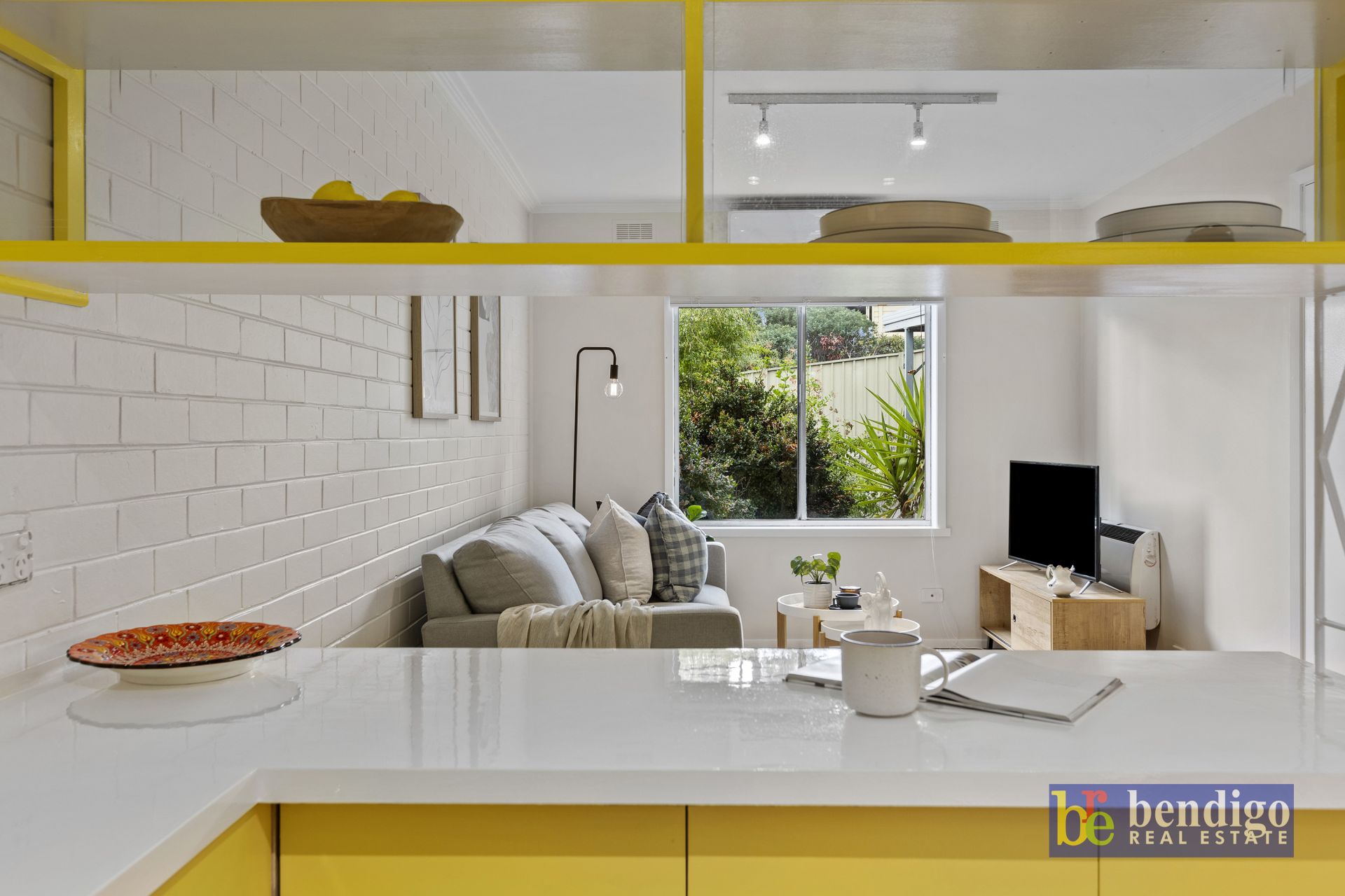 4/6 Race Street Flora Hill VIC, Hill - Thumbnail 3
