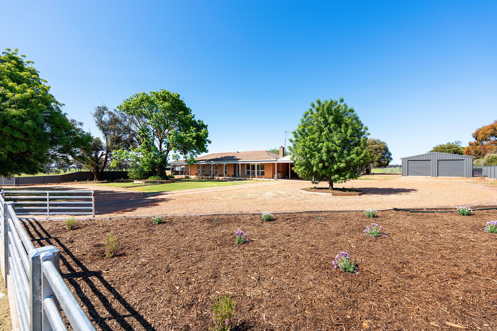 33 Edwards Road Eddington, Eddington - Image 1