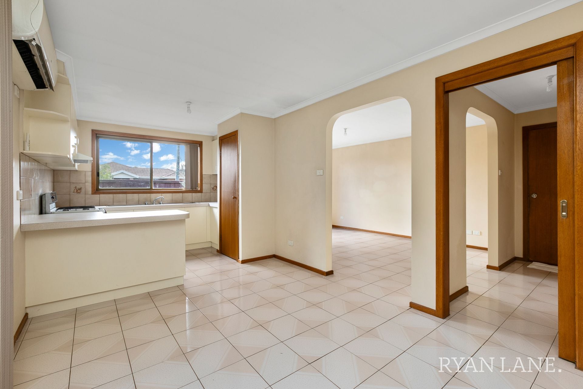 1/7 O'shannessy Court Altona Meadows VIC, Altona Meadows - Thumbnail 4