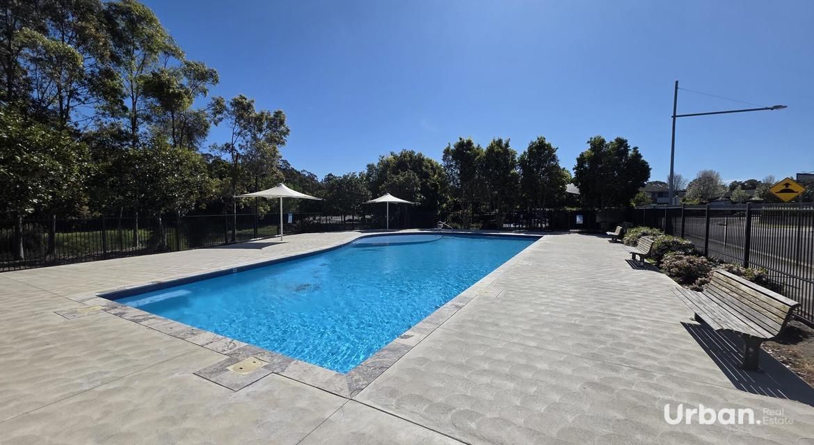 Bardia 61 Ingleburn Gardens Drive