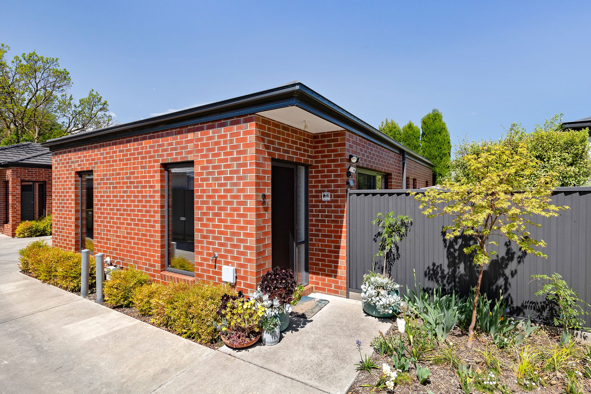2/910 Armstrong  Street North, Ballarat North, Ballarat North - Thumbnail 2