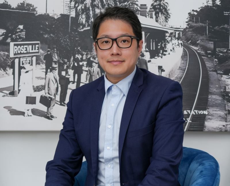 Joe (Xin) Zhou