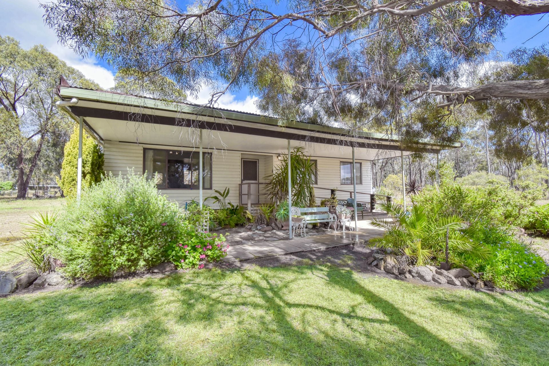57 Logan Road, Bowenvale - Thumbnail 2