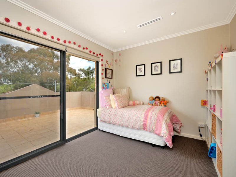 17B Telopea Avenue, CARINGBAH, Caringbah - Thumbnail 5