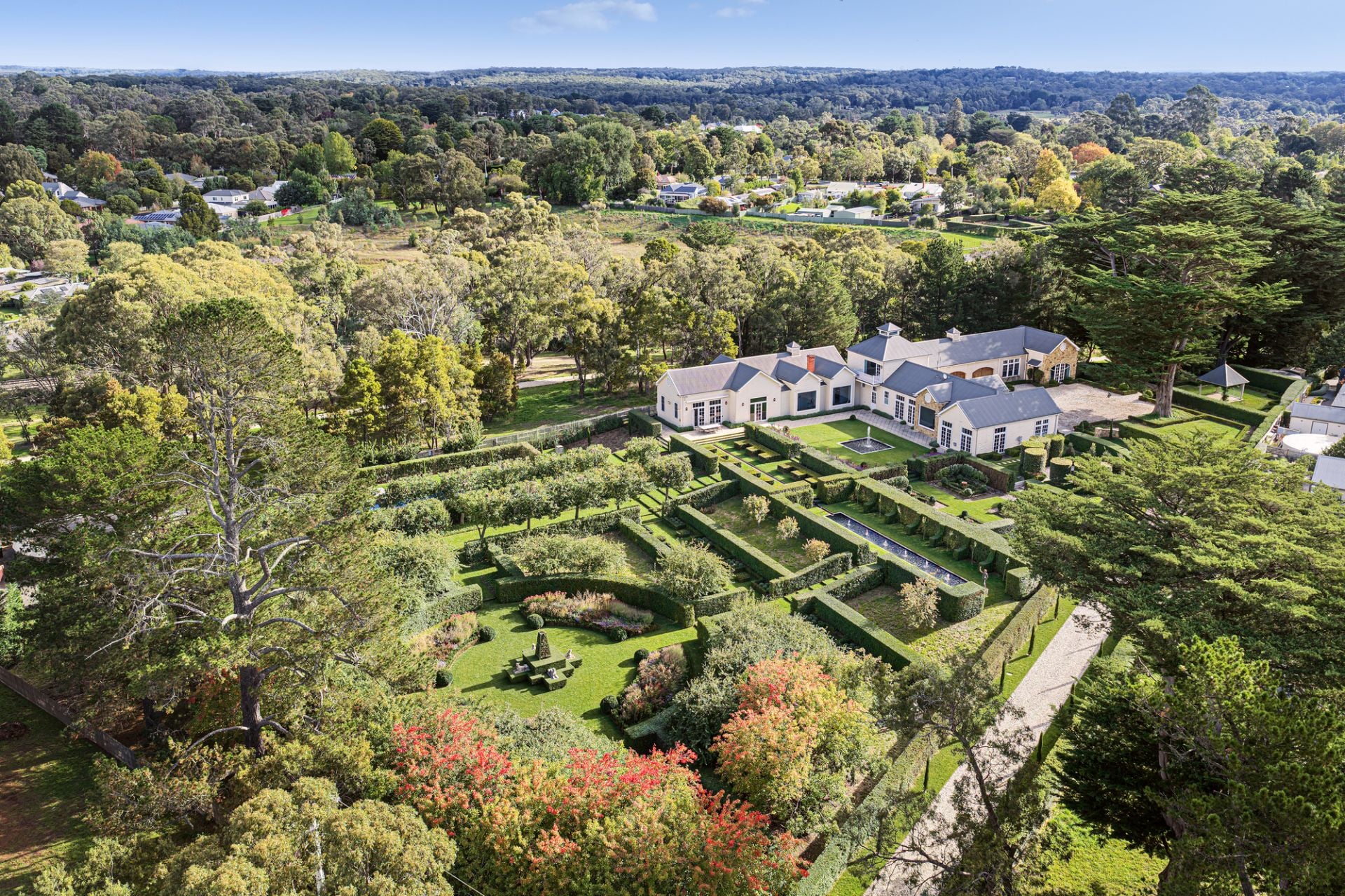 7 Wood  Street, Woodend, Woodend - Thumbnail 2