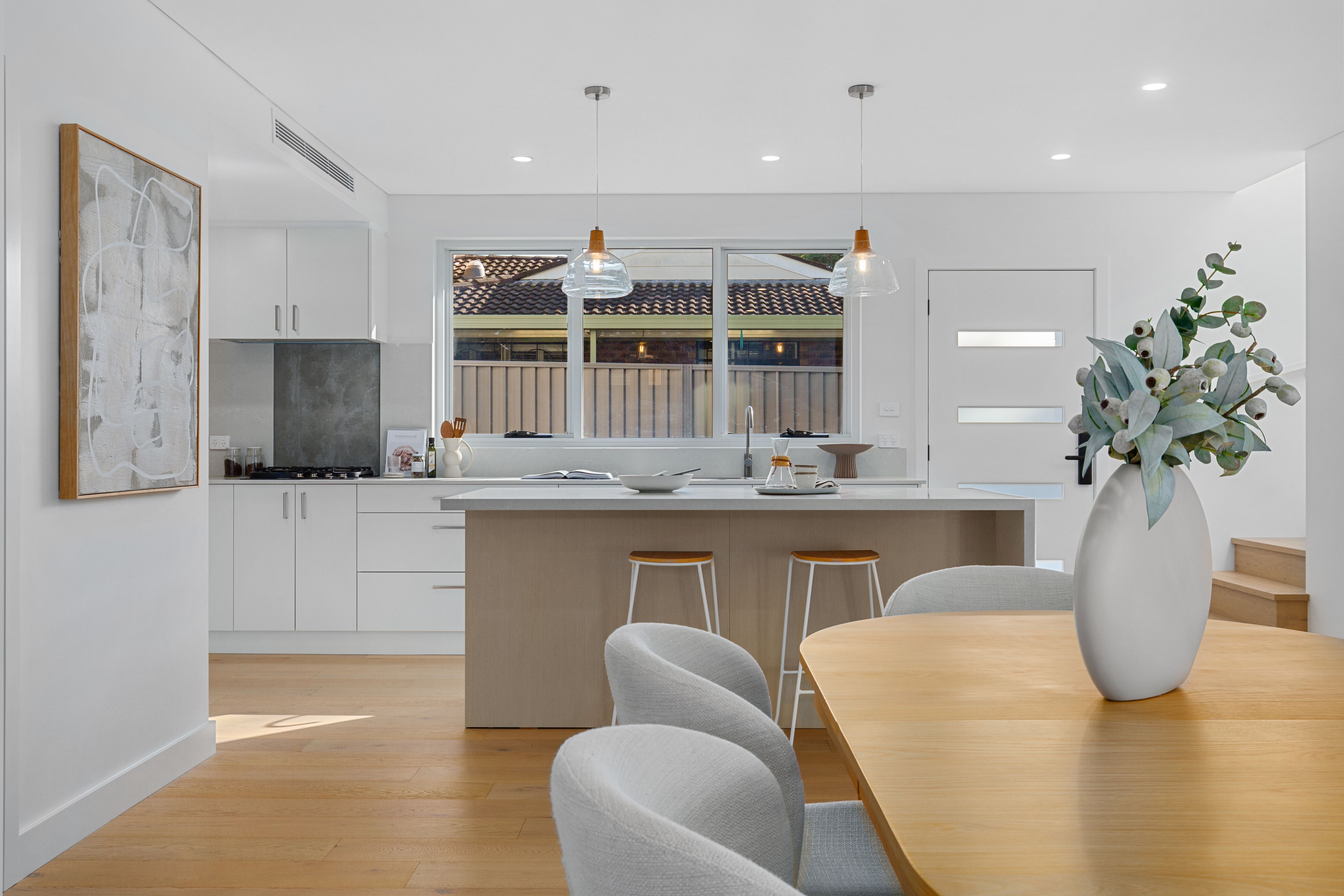 1/99 Yathong Road CARINGBAH 2229
