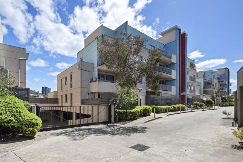 Level Building B/5B/1 Manna Gum Court, Coburg