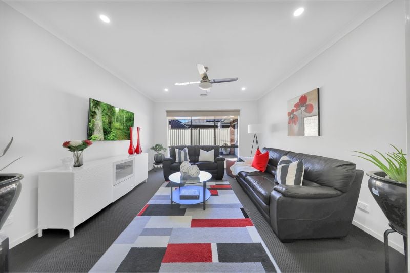 8 Taberer Court, Epping