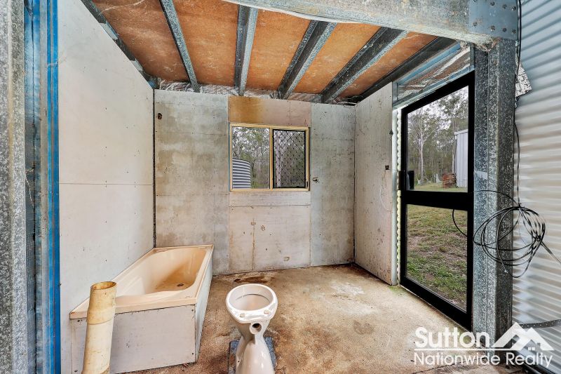 90 H H Innes Road, Horse Camp, Horse Camp - Thumbnail 5