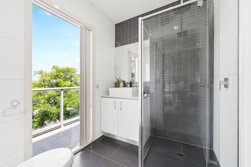 30 Warner Way, Caroline Springs