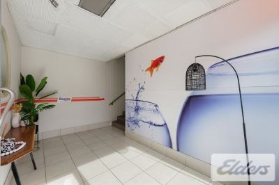 REFURBISHED 1ST FLOOR OFFICE WITH 5 CAR PARKS!