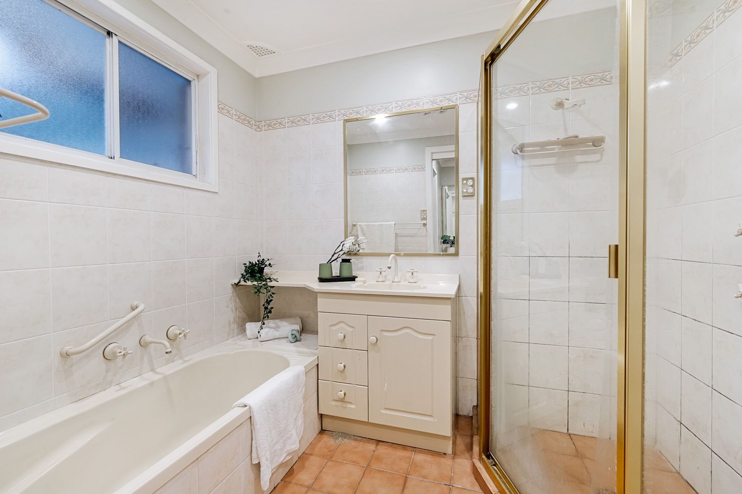 27 Gleneagles Crescent, Hornsby, Hornsby - Thumbnail 7
