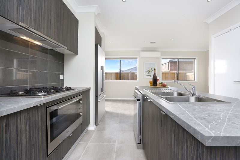 6 Landsdowne Avenue, Mickleham