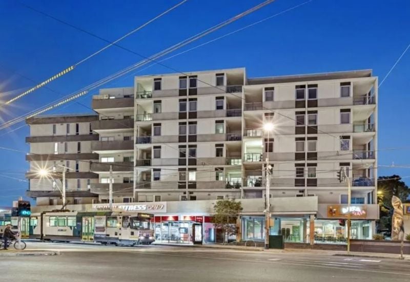 217/2 Plenty Road, Preston