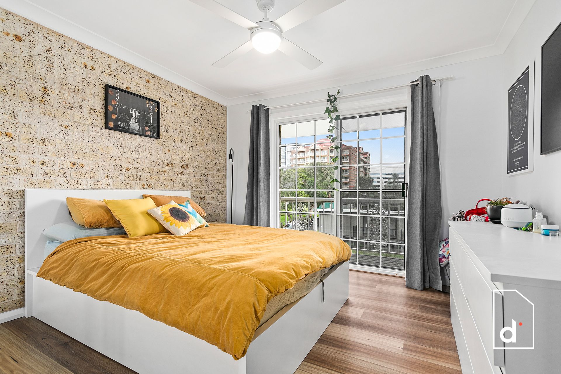 2/13 Bank Street, Wollongong, NSW 2500, Wollongong - Thumbnail 3