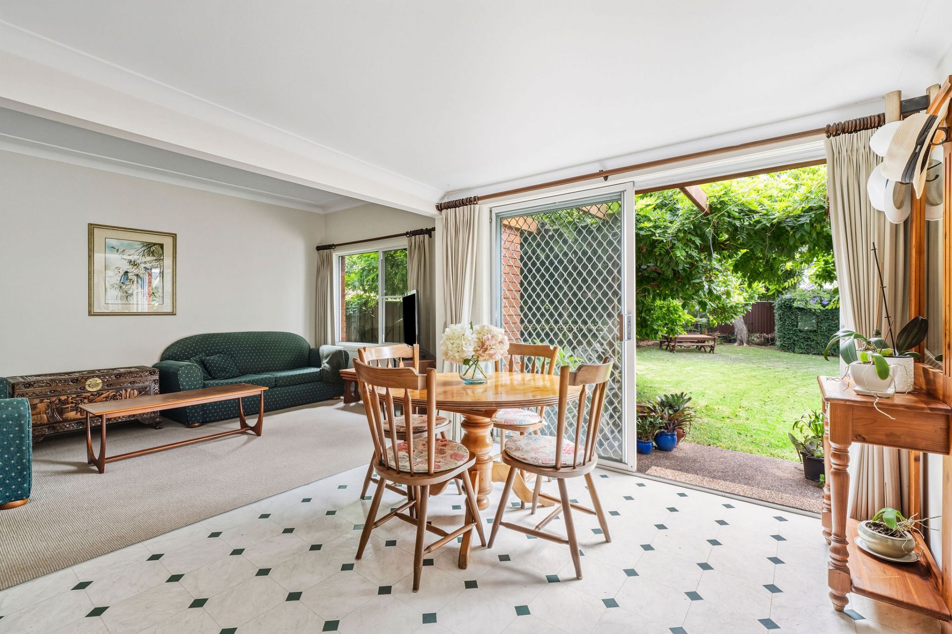 33 Yathong Road, Caringbah NSW, Caringbah - Thumbnail 4