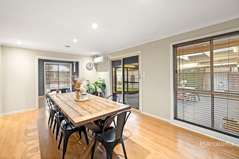 4 Egerton Way, Delahey