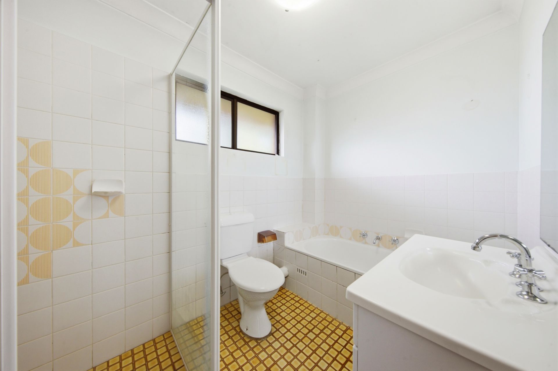 21/12-16 Doomben Avenue, Eastwood, Eastwood - Image 1