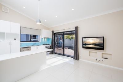 Narraweena - 112 Warringah Road