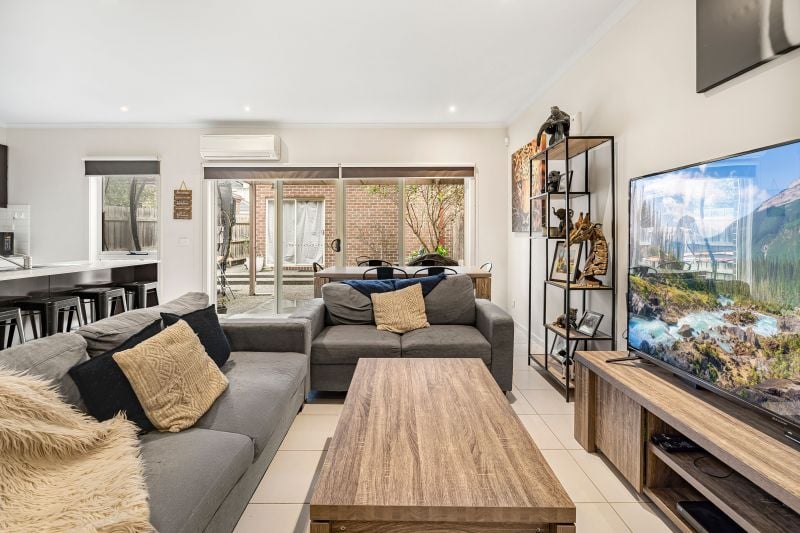 16 Millstream Way, Mernda