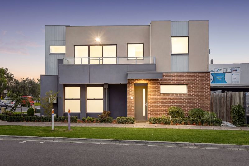 15 Calveley Place, Epping