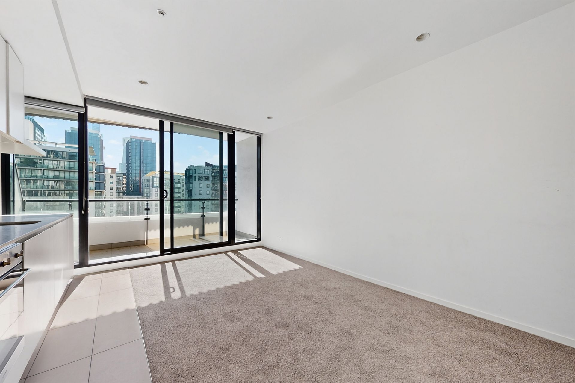 803/52 Park Street, South Melbourne - Thumbnail 8