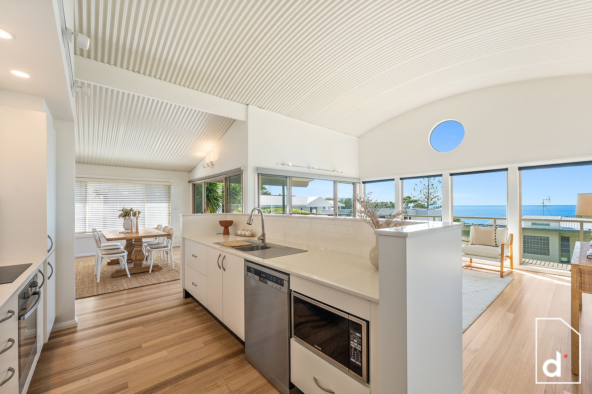 2 Lawrence Hargrave Drive, Austinmer NSW