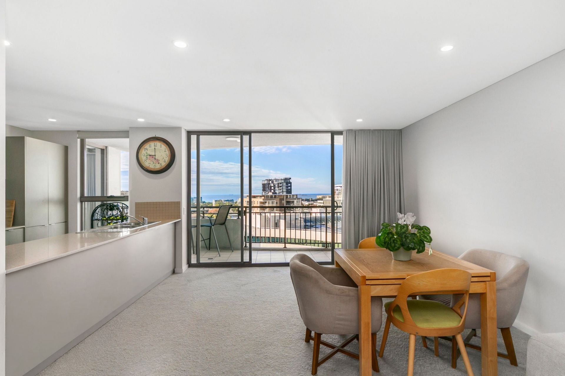 73/313-323 Crown Street, Wollongong