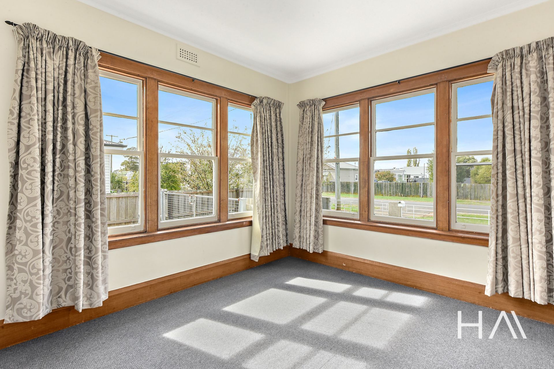 24 Marriott Street Westbury, Westbury - Thumbnail 6