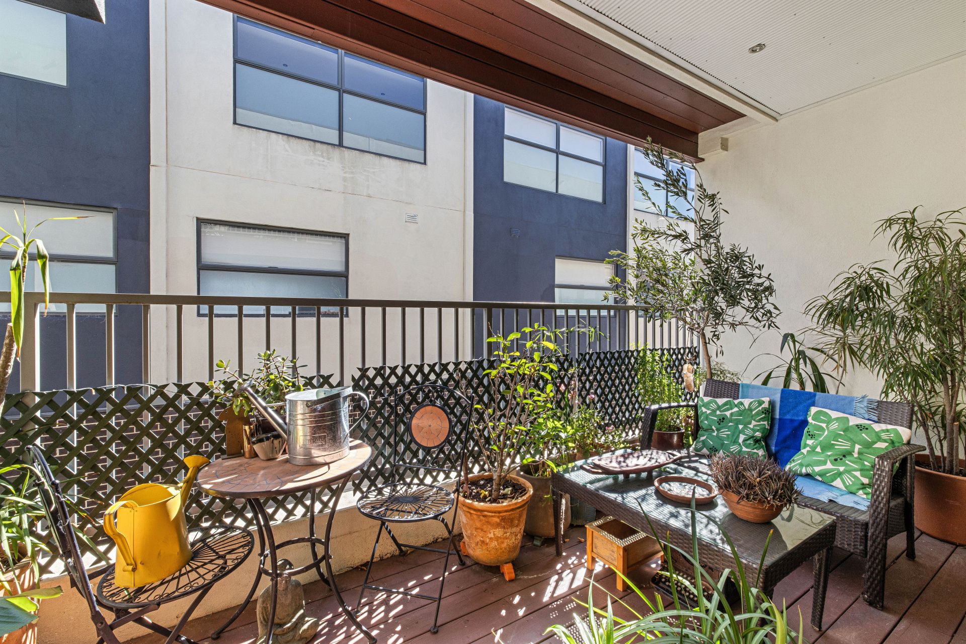 Effortless Living In A Lifestyle Location