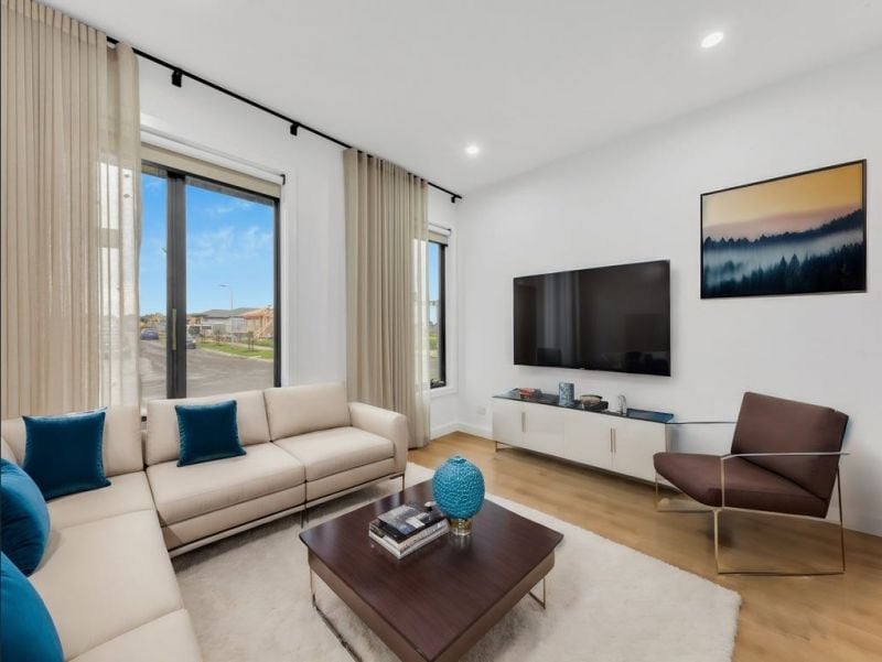 11 Light Street, Wollert