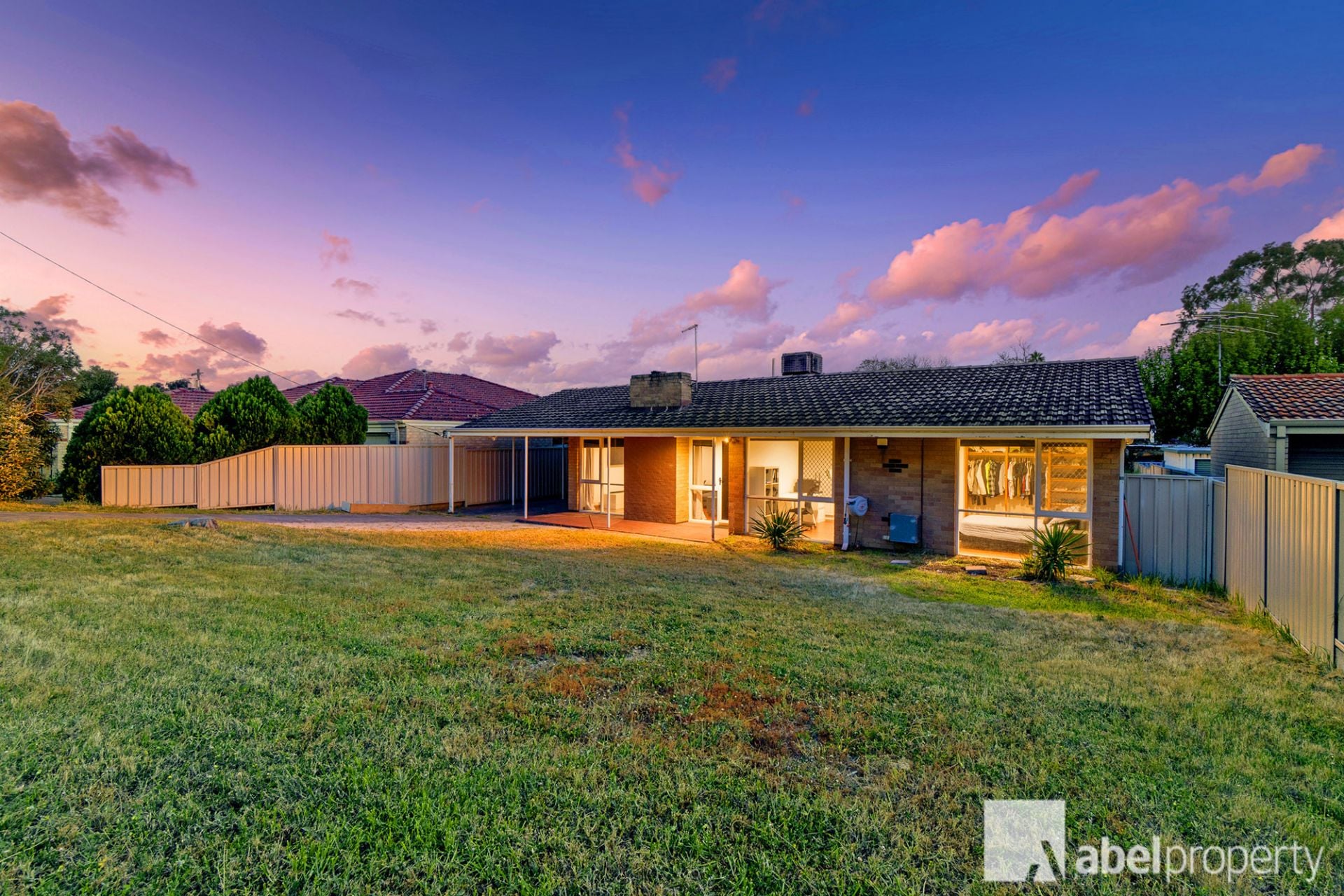30 Glenwood Way Balcatta WA, Balcatta - Thumbnail 2